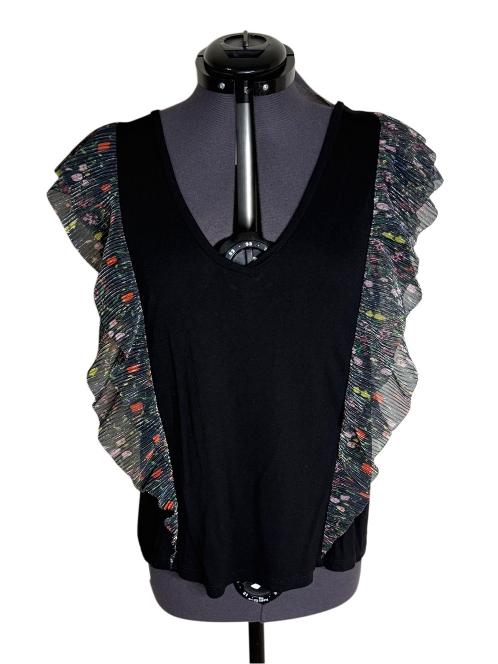 Anthropologie Vanessa Virginia Flutter-Sleeve V-Neck Top